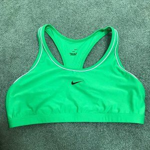 NIKE: Good Condition Sports Bra
